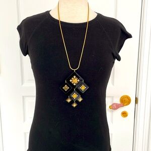 Tory Burch Elegant Black and Gold Necklace